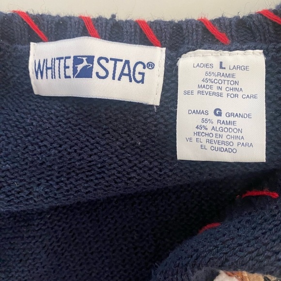 Festive Navy Holiday Sweater Vest with Bear and Candy Cane Design Size L - Picture 10 of 11